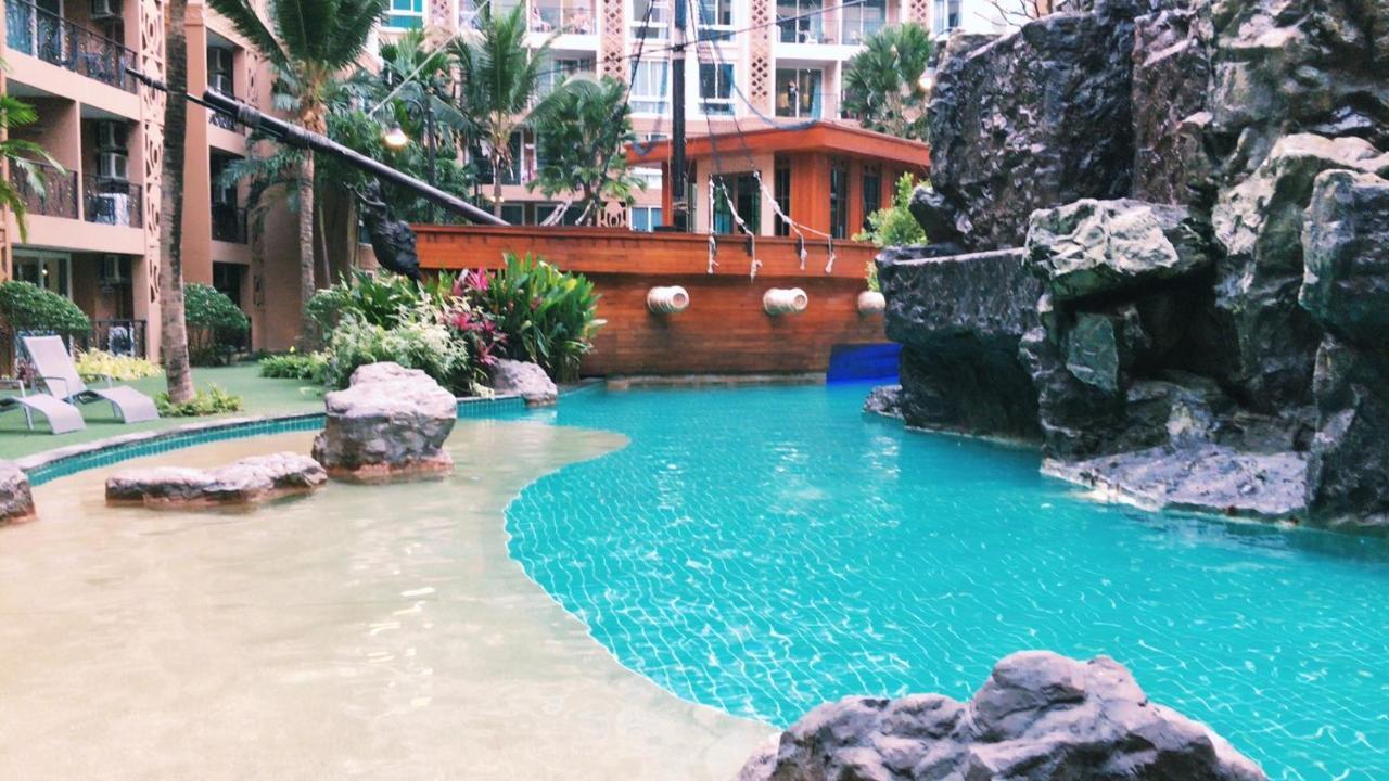 Atlantis Condo Resort Jomtian Pattaya Bãi biển Jomtien Ngoại thất bức ảnh