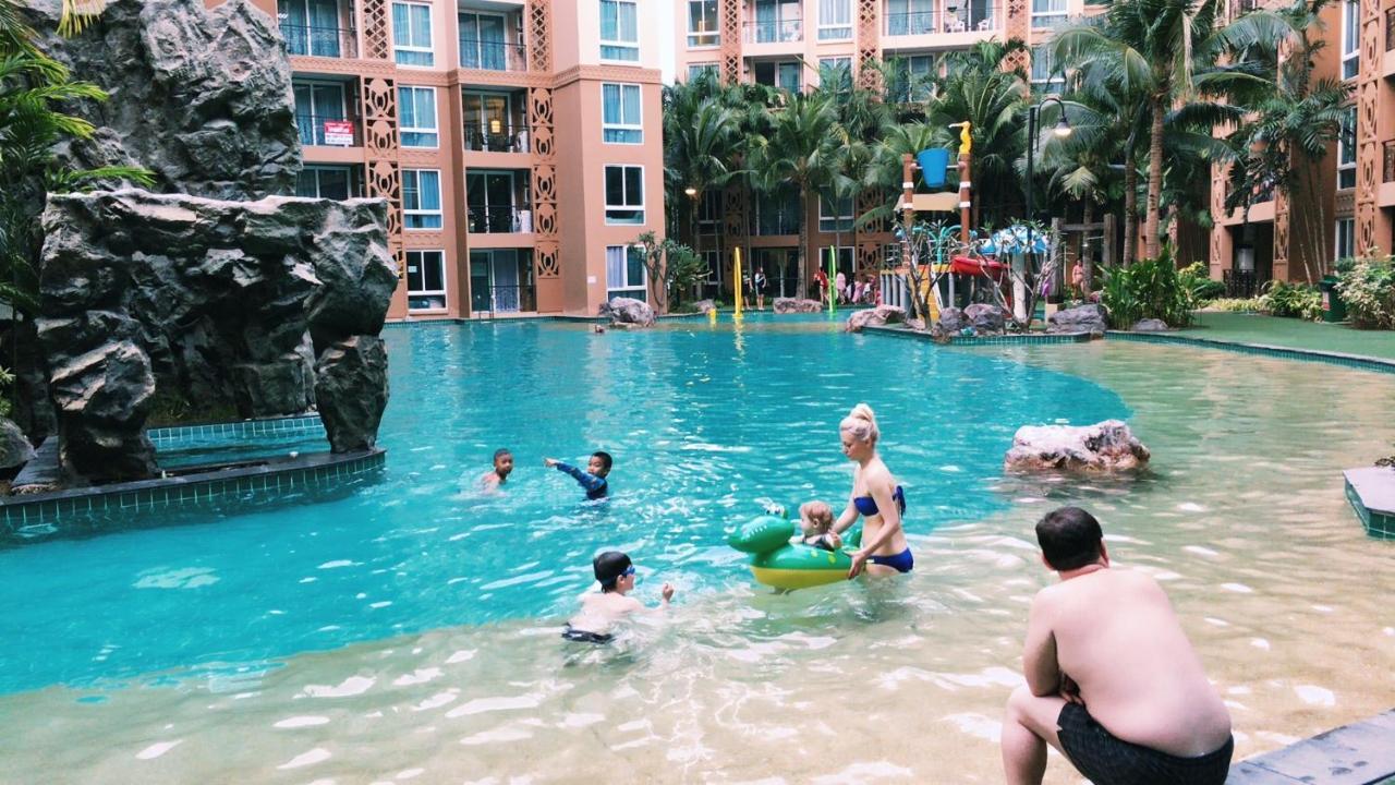 Atlantis Condo Resort Jomtian Pattaya Bãi biển Jomtien Ngoại thất bức ảnh
